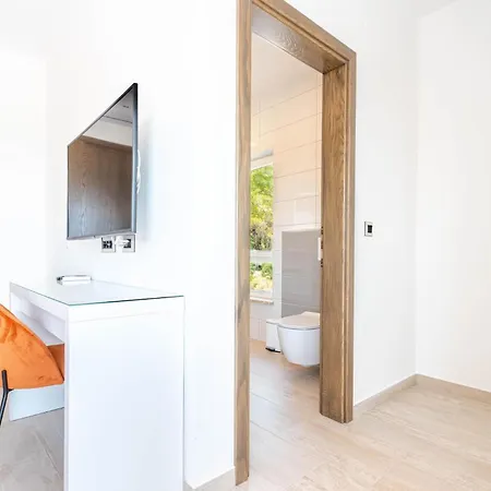 Holiday home Cozy In With Jacuzzi