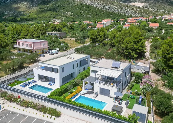 Cozy In With Jacuzzi Дом отдыха