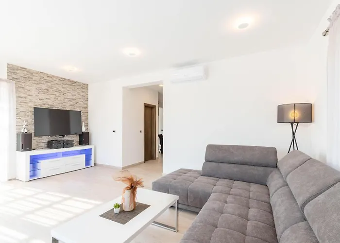 別荘 Cozy In With Jacuzzi *