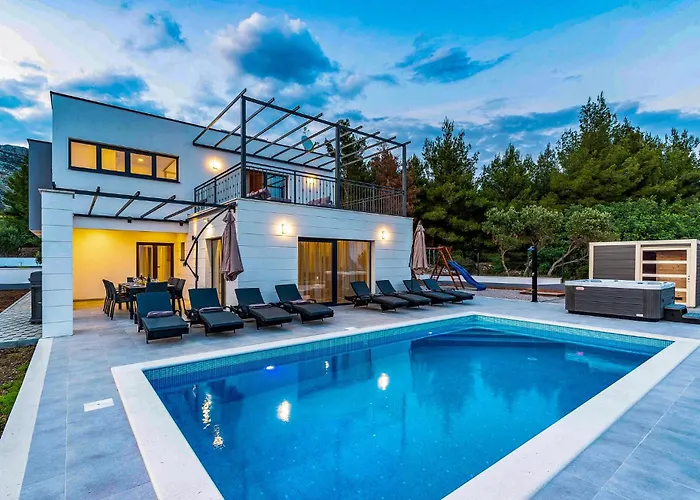 Cozy In With Jacuzzi * Оребич